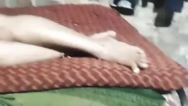 Desi Indian Village Girl Ne Porn Dekh Kar Apni Choot Me Ungli Ki Aur Boobs Bhi Dabane Lgi