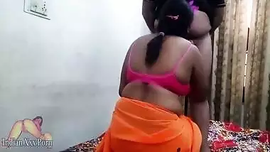 Desi sexy bhabi suck her devar dick