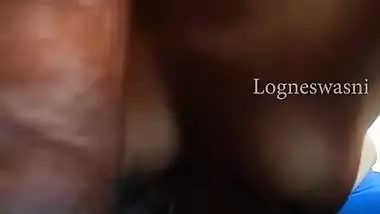 Topless desi girl sucking cock