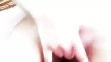 Big boobs horny girlfriend fingering on live call