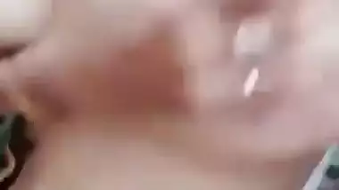 Chubby Bhabi Masturbating in Bathroom
