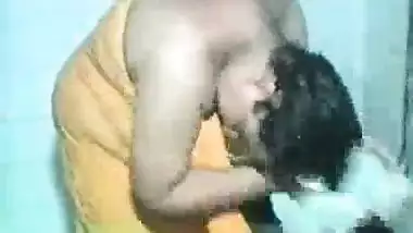 Tamil Aunty Having Sex In Bathroom