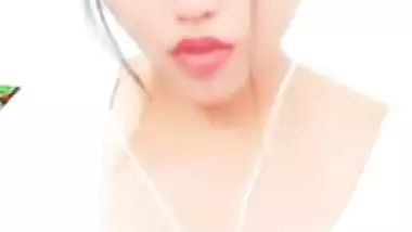 Beautiful Tara on Tango live shows big boobs