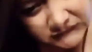 Guy enjoys a Kathmandu girl’s milky boobs in Nepali porn