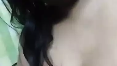 Busty Bengali wife boob show MMS video
