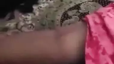 I love playing with her ass 