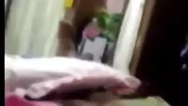 Lankan Girl Showing