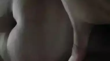 Mesmerizing sexy Hindustani Bhabhi striptease show