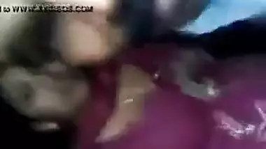 Sexy mallu chechi boobs sucked by servant