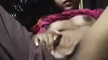 Fingering tight Desi pussy of village girl