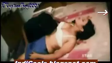 Desi office girl sex in a room by her boss