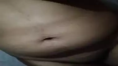 Desi bhabi show her boob nipple and fingering pussy 2