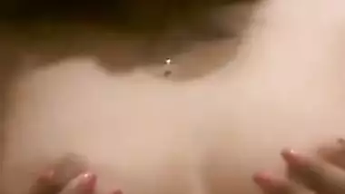 Desi Bangla Hotty Showing her cute Boobs