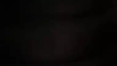 Big boobs desi girlfriend saying niche chodho