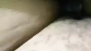 Sexy Desi Girl Shows Her Boobs and Pussy