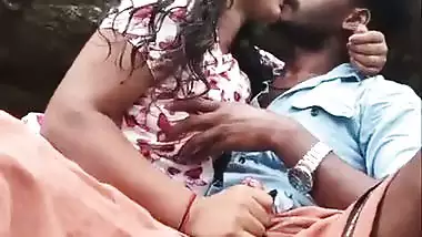 Tamil outdoor sex of a girl sucking lover’s dick