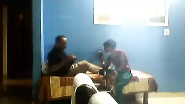 I hope the curry didn`t burn while they were...