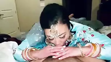 Kathmandu lady gives a Nepali blowjob to her Indian husband